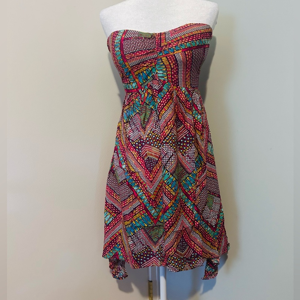 American Rag  Flamingo Color Women's Strapless Dress, Size Medium - Picture 4 of 12